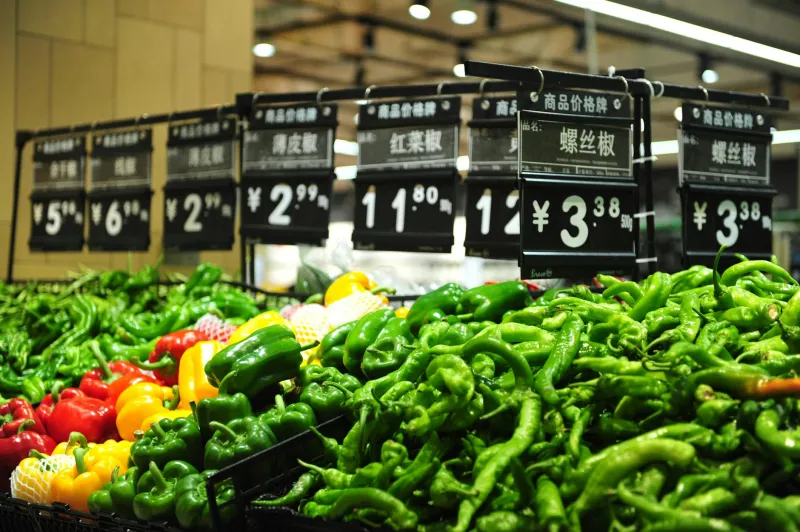 The Organic Food Premium Pays for a Label That Doesn't Mean What Most Shoppers Think