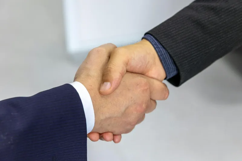 The Seven-Second First Impression Myth That Career Coaches Invented